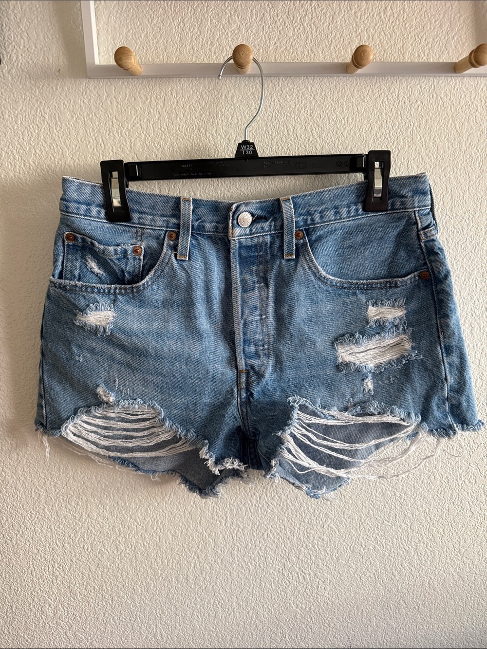 Distressed High-Rise Denim Shorts - Light Blue Levi’s 501